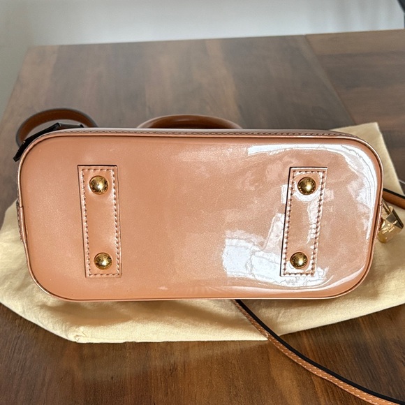 Louis Vuitton Alma Vernis Shoulder Bag in Rose Velours - Picture 7 of 13